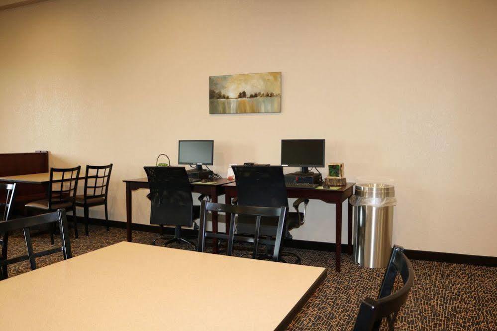 Cobblestone Inn & Suites Maryville Exteriér fotografie